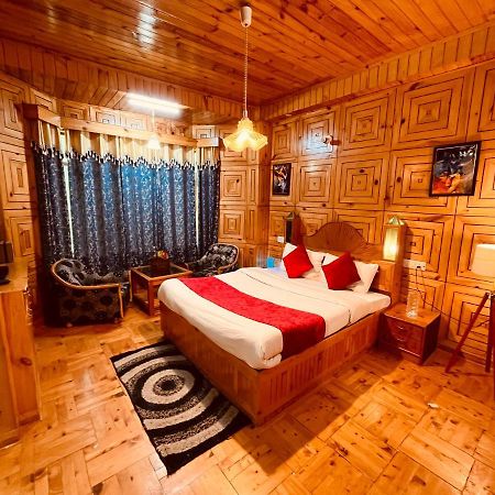 Woods Villa- A Luxury Mountains View Cottages Manāli Zewnętrze zdjęcie