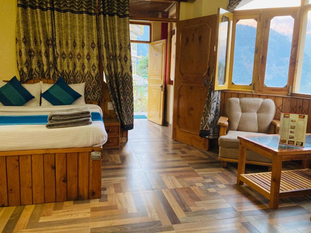 Woods Villa- A Luxury Mountains View Cottages Manāli Zewnętrze zdjęcie