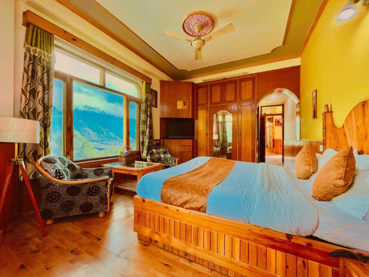Woods Villa- A Luxury Mountains View Cottages Manāli Zewnętrze zdjęcie