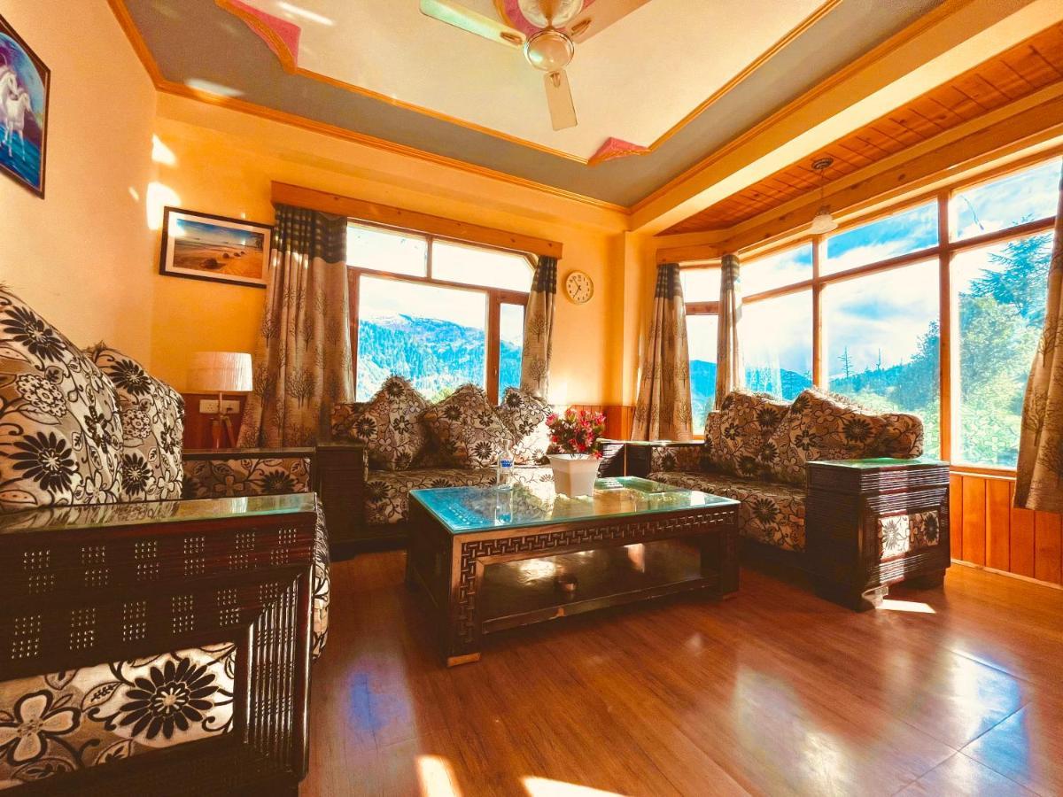Woods Villa- A Luxury Mountains View Cottages Manāli Zewnętrze zdjęcie